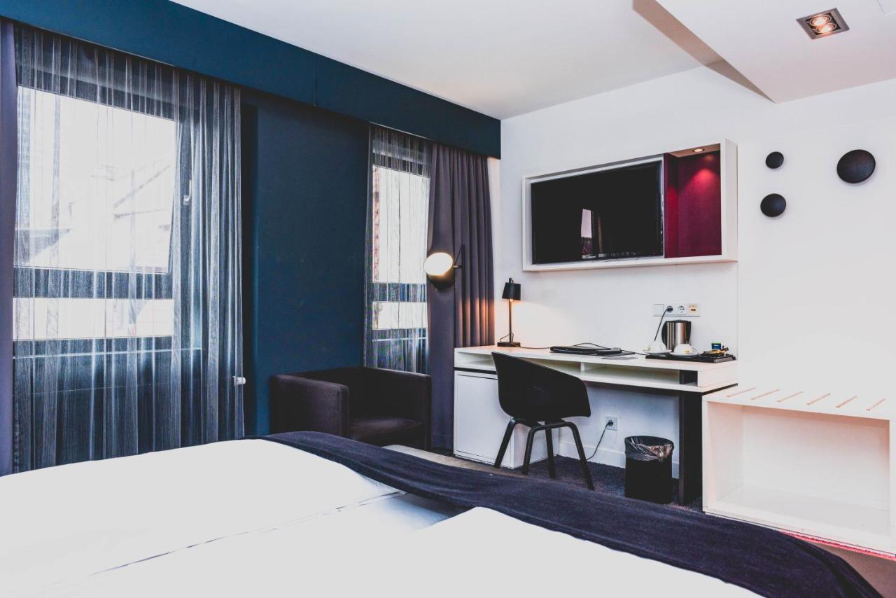 Bliss Hotel Hotel