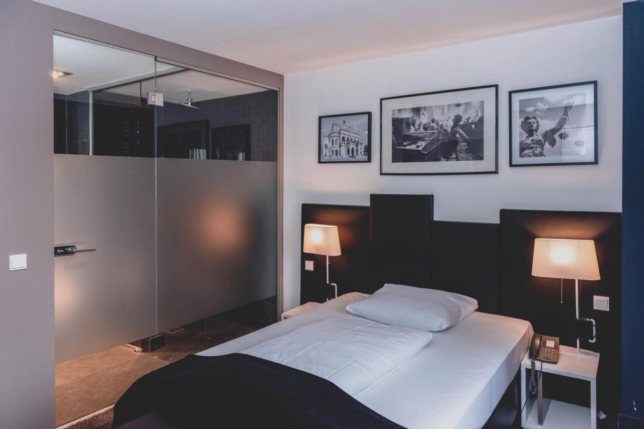Bliss Hotel Hotel