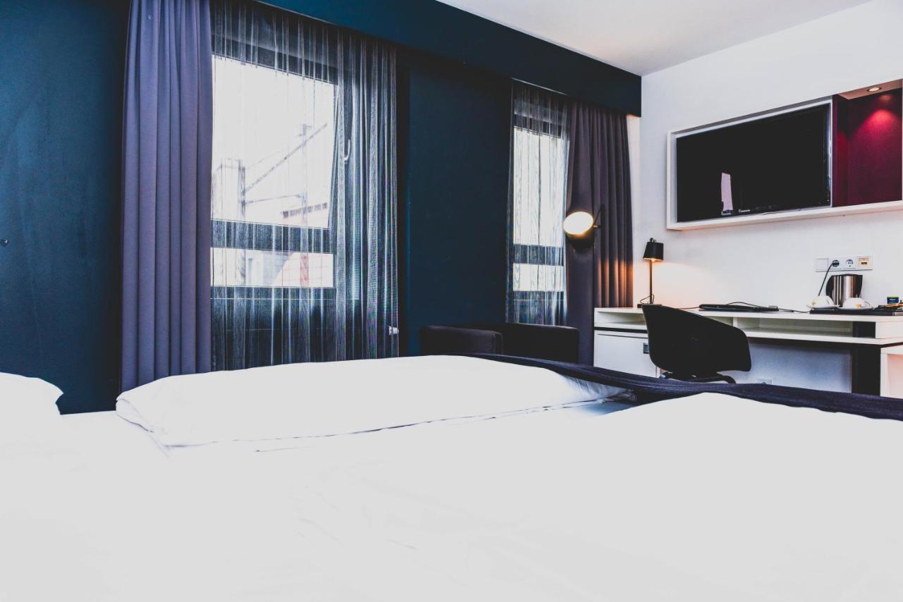 Bliss Hotel